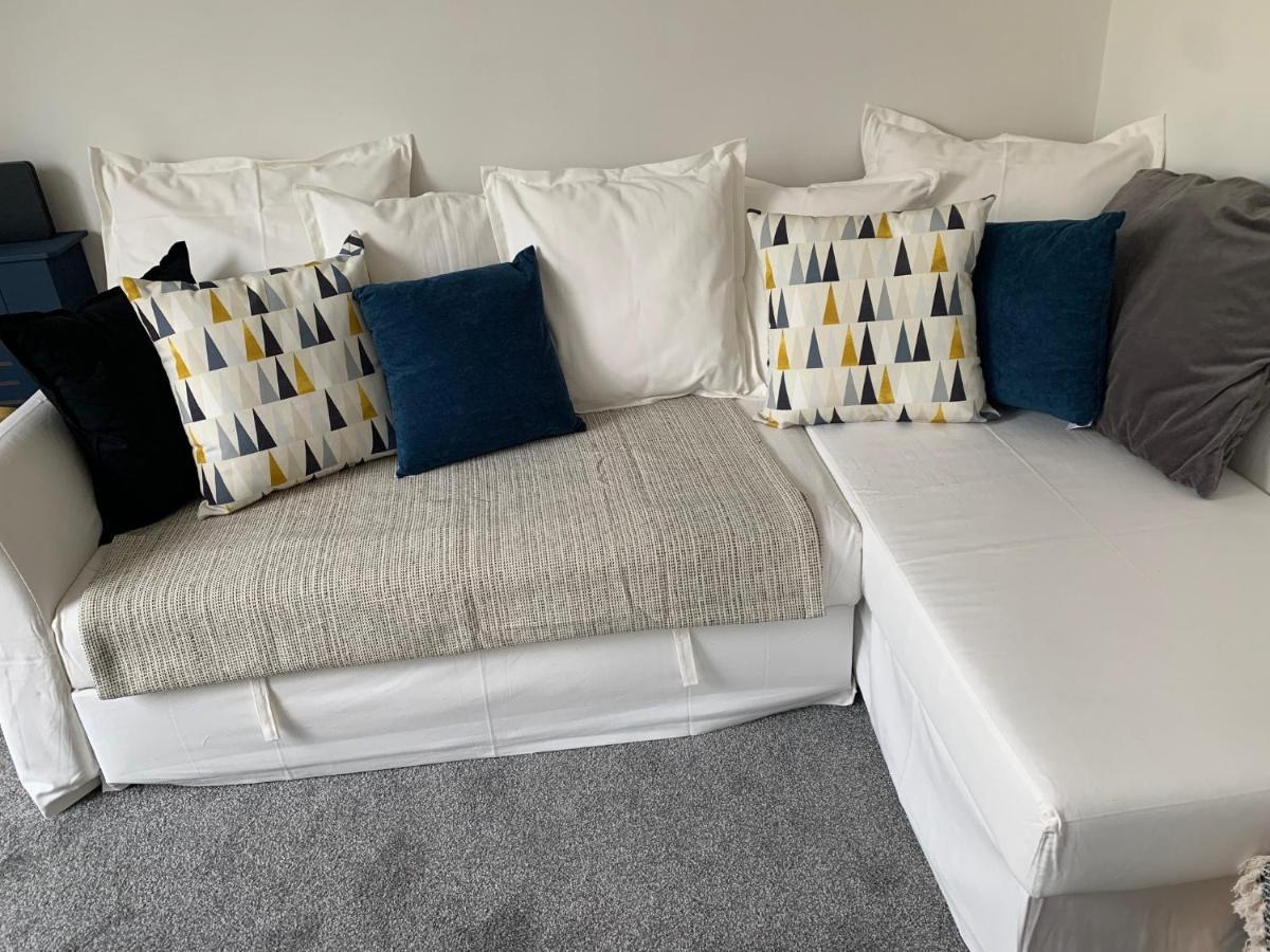 The Hideaway, Calm, Cozy, Dog Friendly Retreat Apartamento Cheltenham Exterior foto