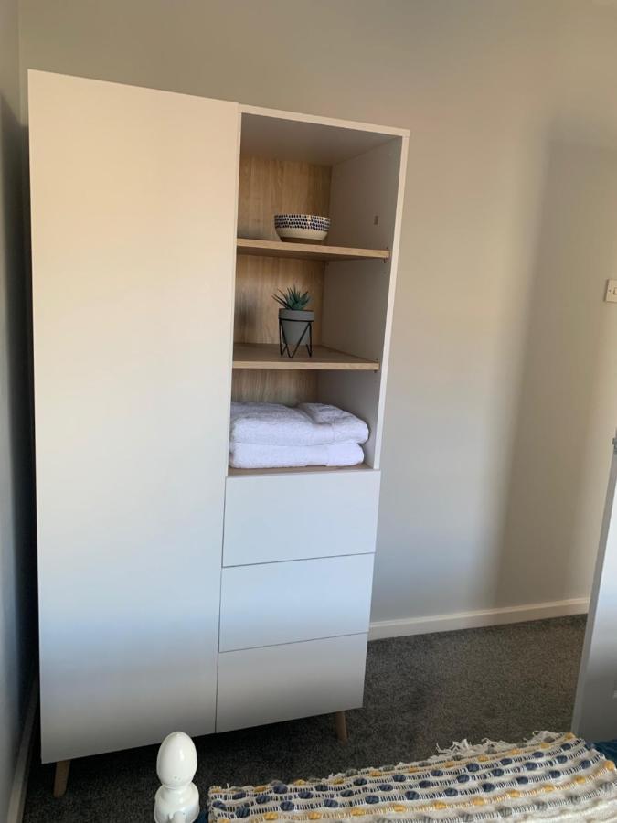 The Hideaway, Calm, Cozy, Dog Friendly Retreat Apartamento Cheltenham Exterior foto