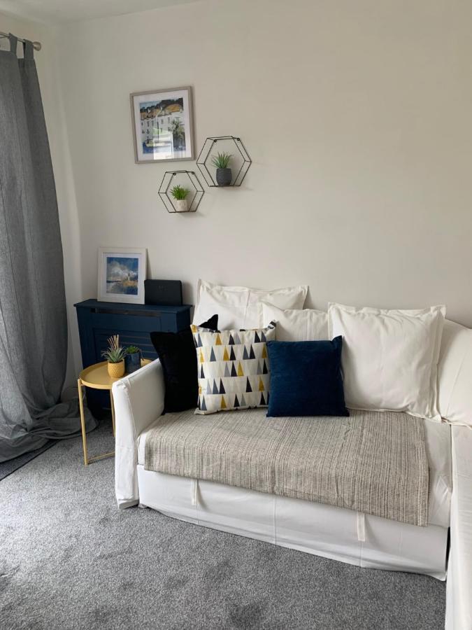 The Hideaway, Calm, Cozy, Dog Friendly Retreat Apartamento Cheltenham Exterior foto
